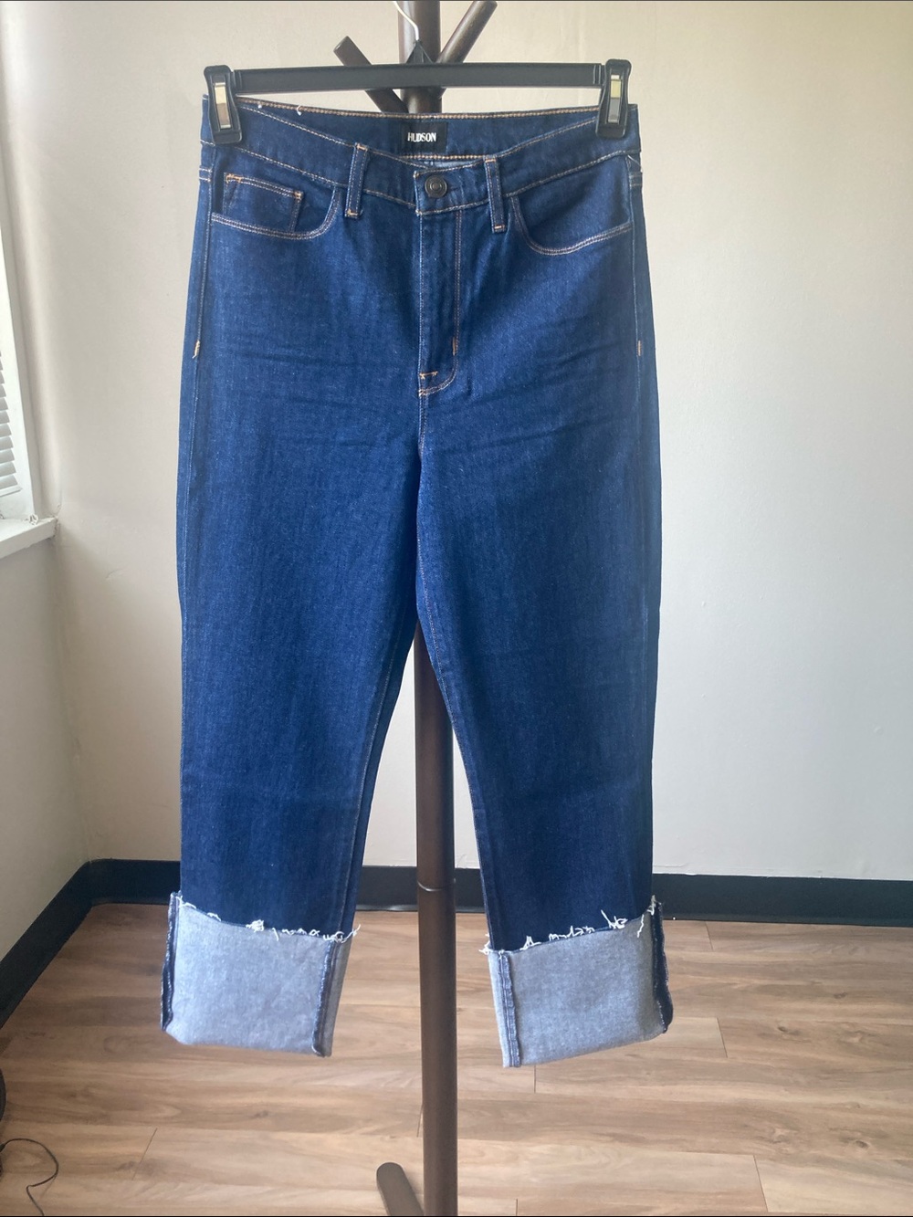 Hudson jean high rise Zoeey deep cuff straight crop jean casual denim size 27